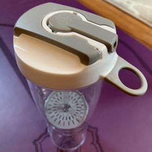 Pampered Chef Infusion Water Bottle